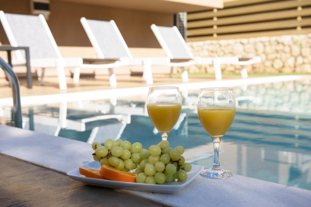 Efilenia Luxury Villas コントカリ エクステリア 写真
