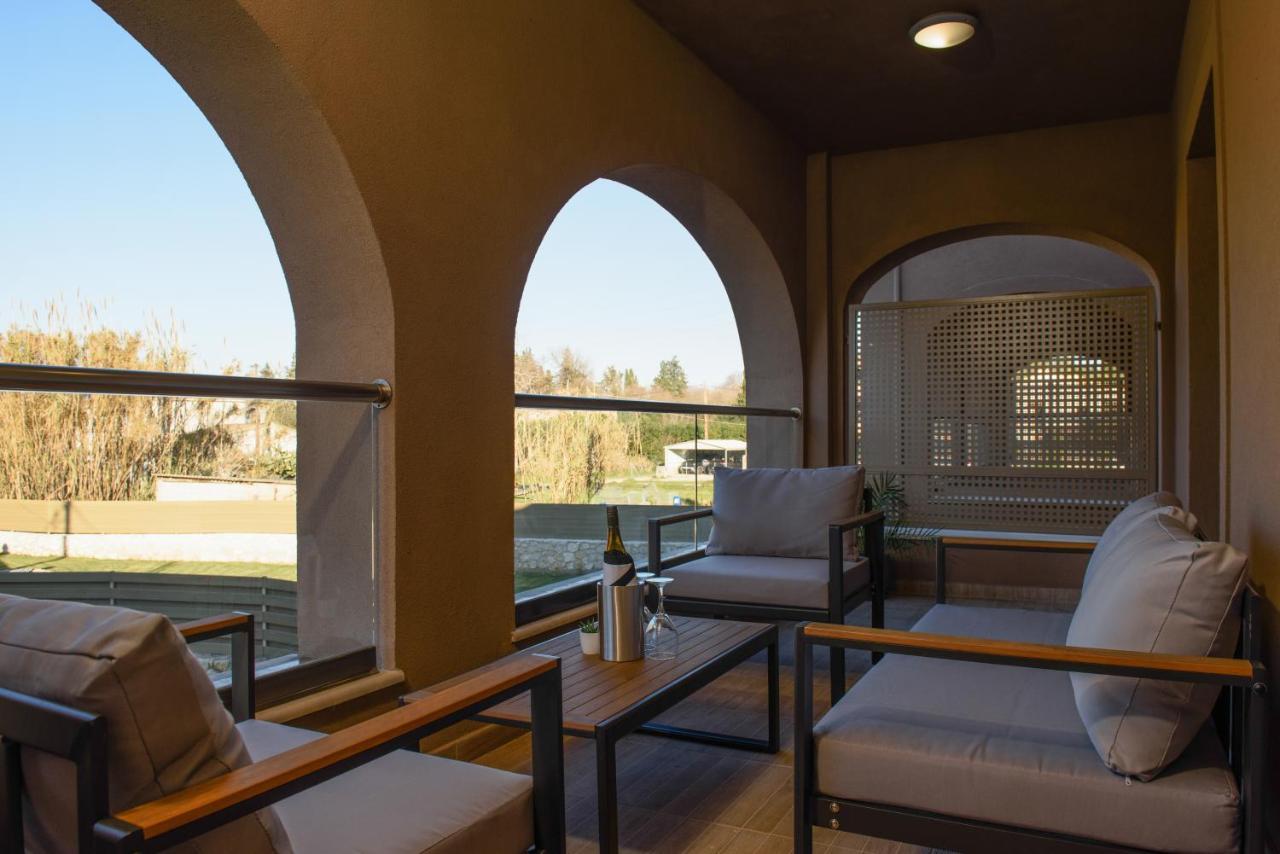 Efilenia Luxury Villas コントカリ エクステリア 写真
